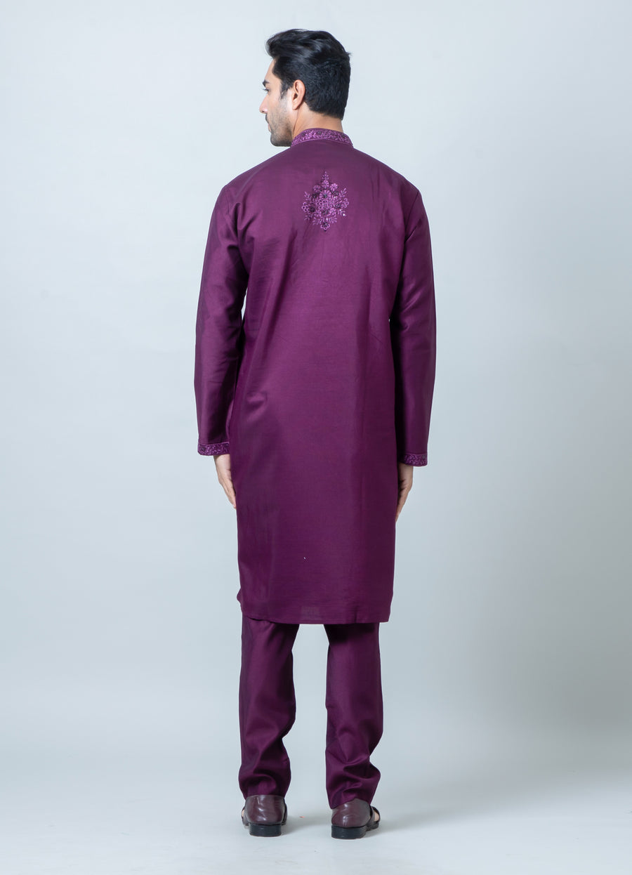 EMBROIDERED KURTA PAJAMA