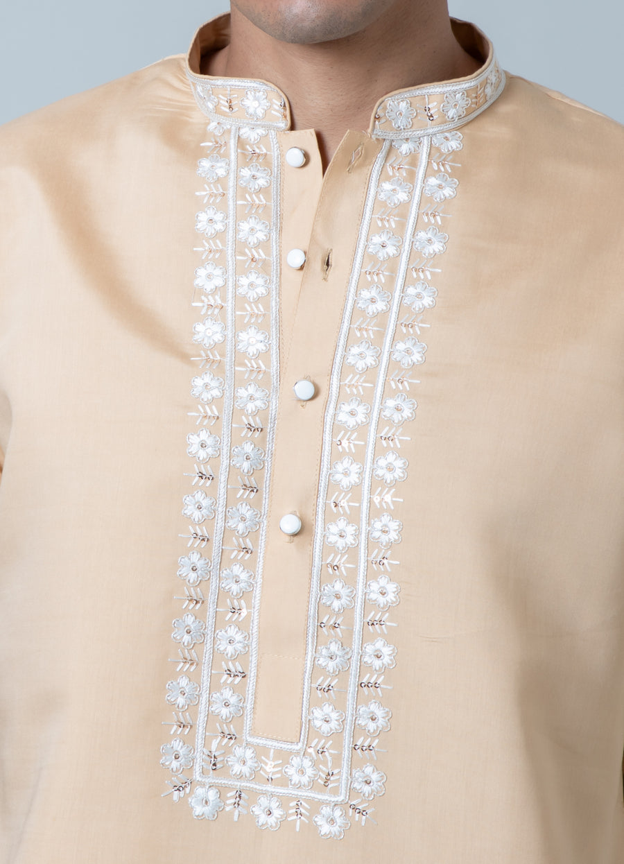 EMBROIDERED KURTA PAJAMA