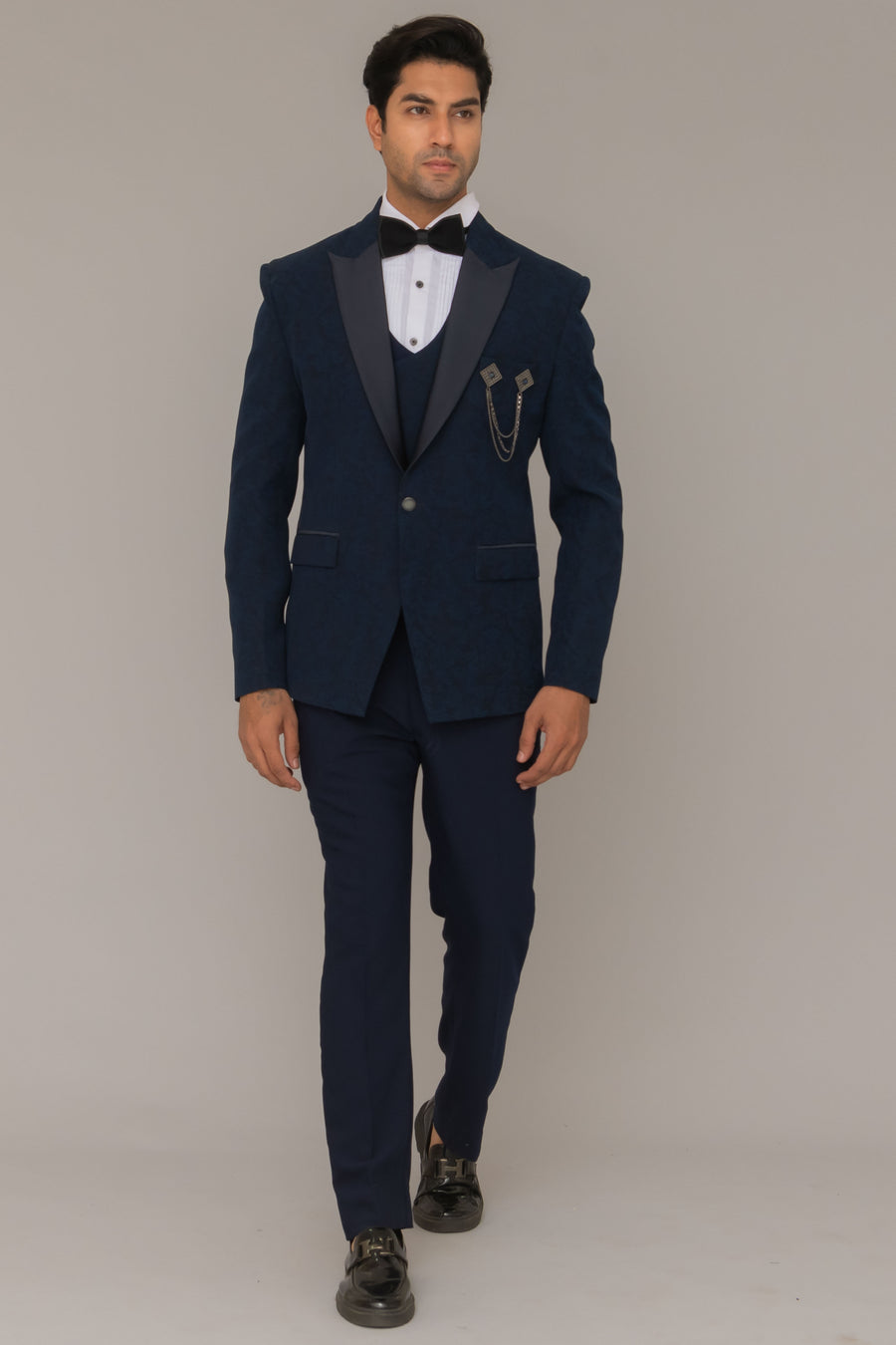 MLS TUXEDO SUIT 5 PCS