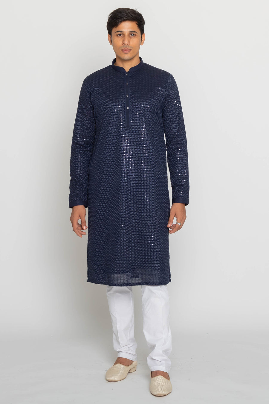 MLS CHIKANKARI KURTA PAJAMA