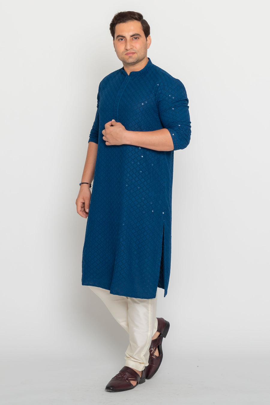 MLS CHIKANKARI KURTA PAJAMA