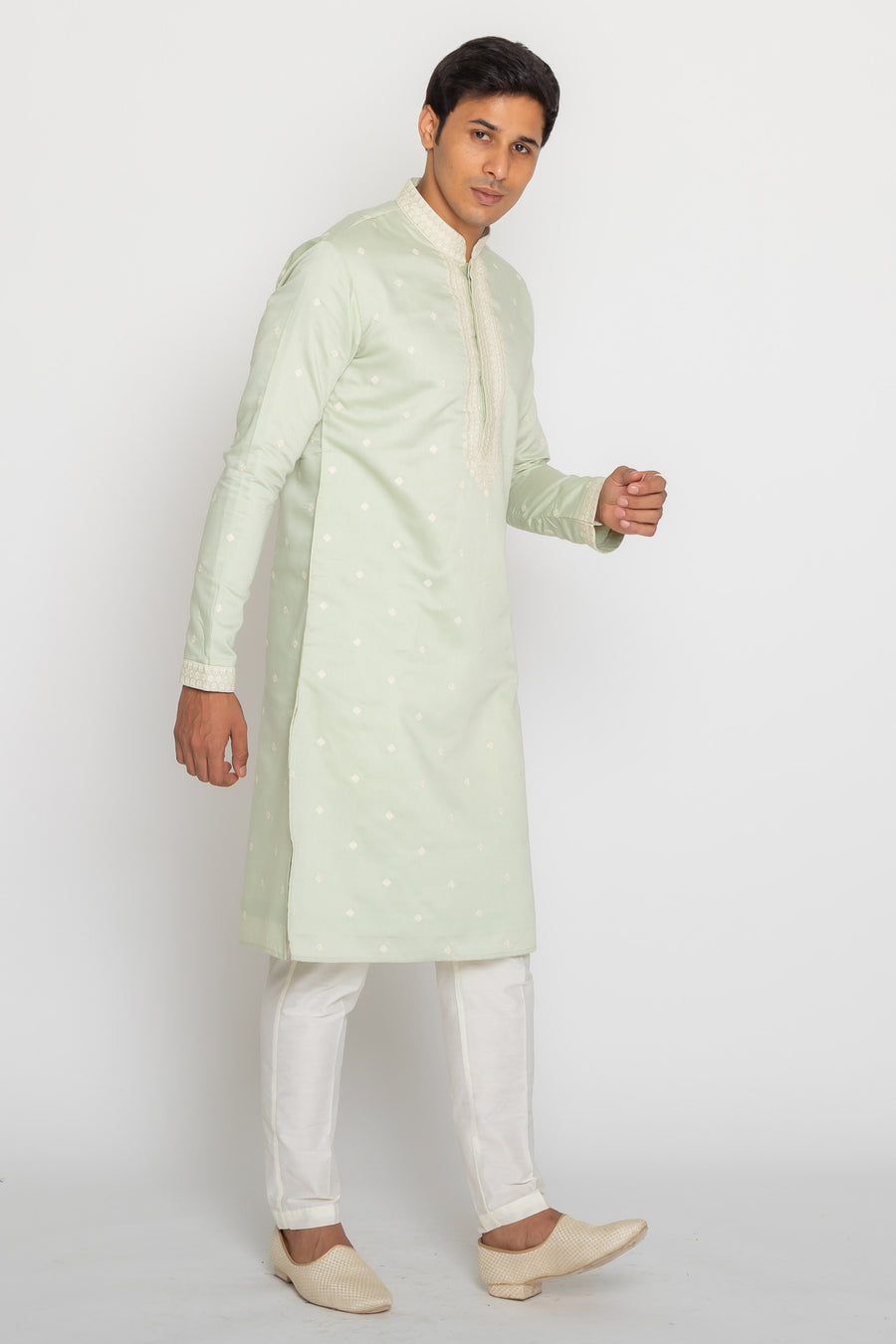 MLS EMBROIDERED KURTA PAJAMA