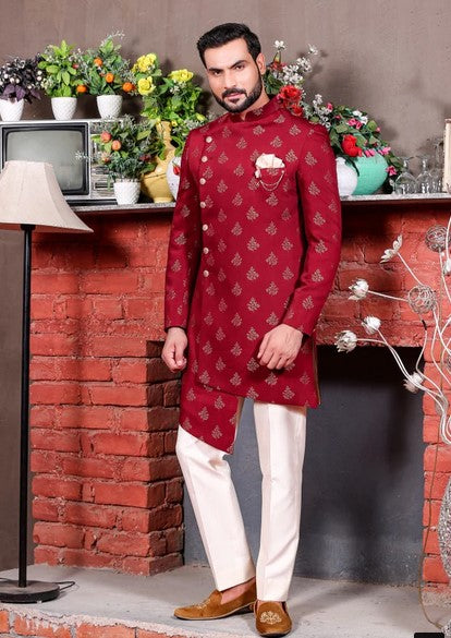 Steal The Limelight With Trending Wedding Outfits in 2023