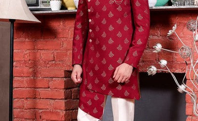 Steal The Limelight With Trending Wedding Outfits in 2023