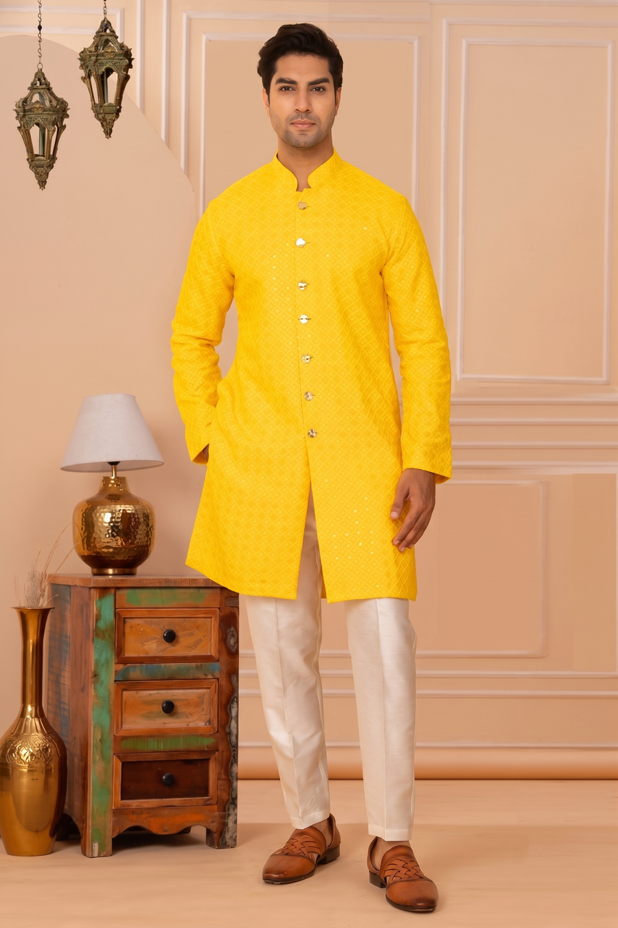 MLS CHIKANKARI KURTA PAJAMA